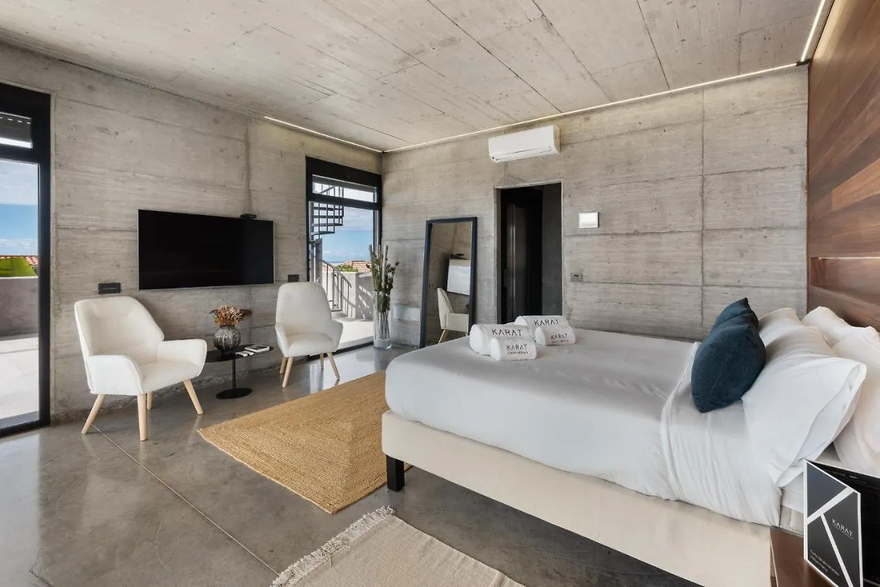 Karat Villa Atelier De La Vega 아데제